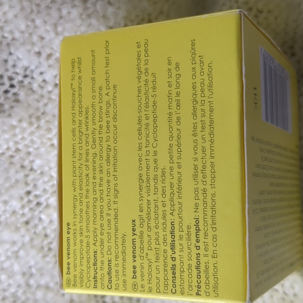 Rodial Anti-Ageing Bee Venom Eye Cream, 25ml/0.80fl oz - Picture 12 of 13